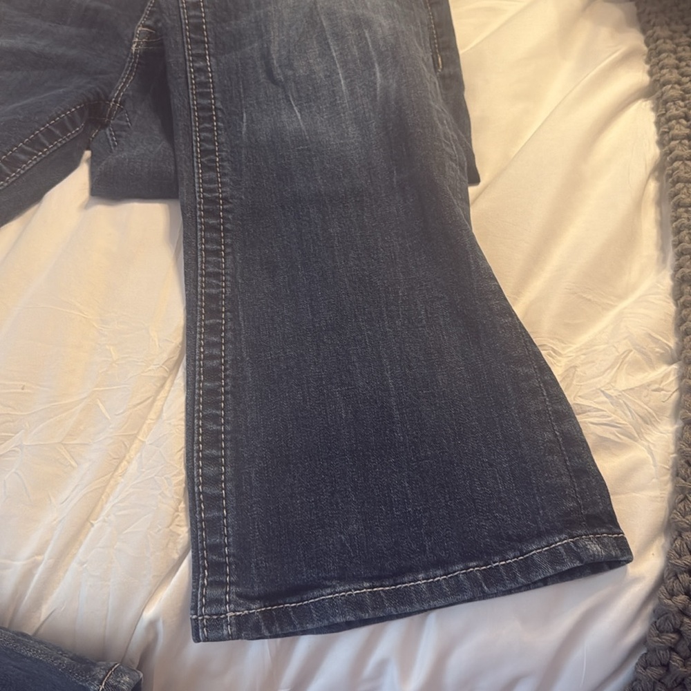 Miss Me Jeans - like new! Size 32x34, boot cut - Picture 3 of 4